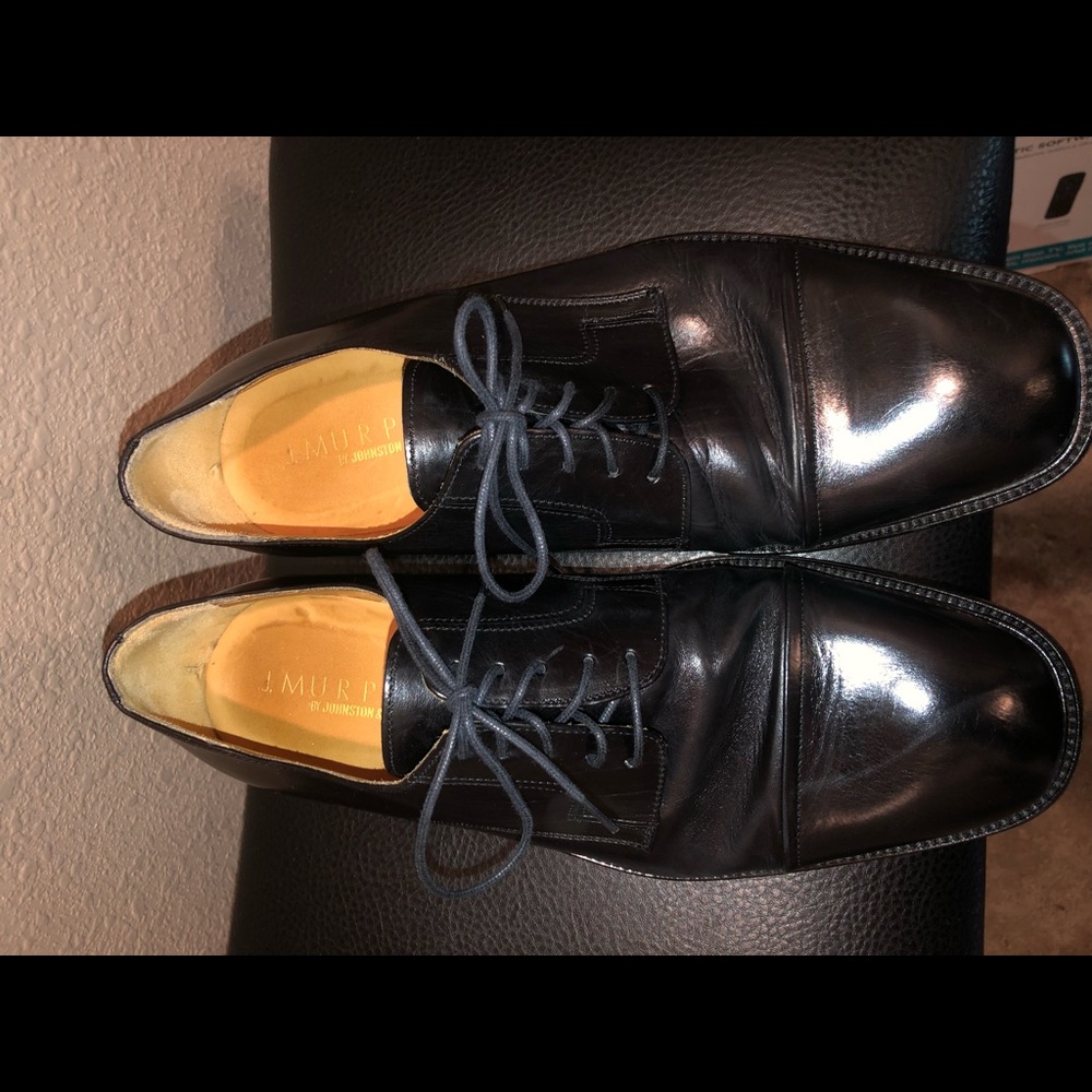 J. Murphy Mens Black dress shoes.